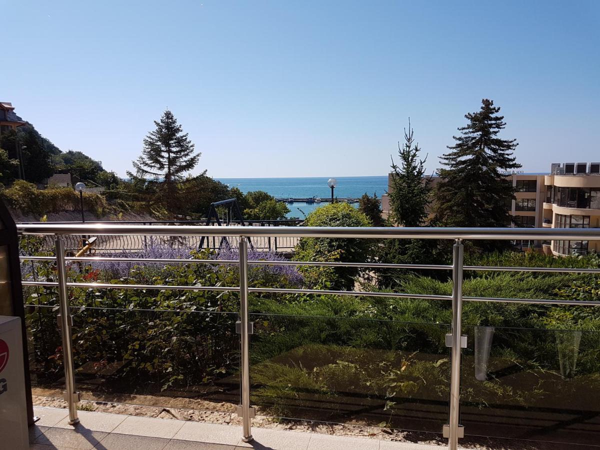 Family Hotel Venera 카바르나 외부 사진