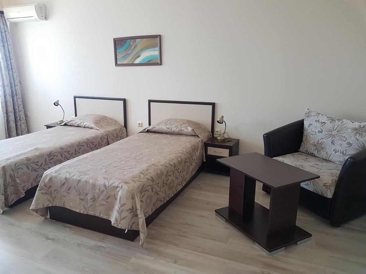 Family Hotel Venera 카바르나 외부 사진